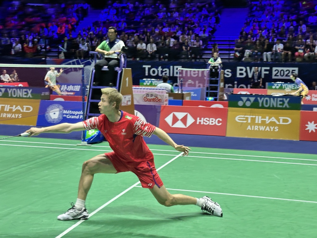 王雅繁在首 王雅繁在首