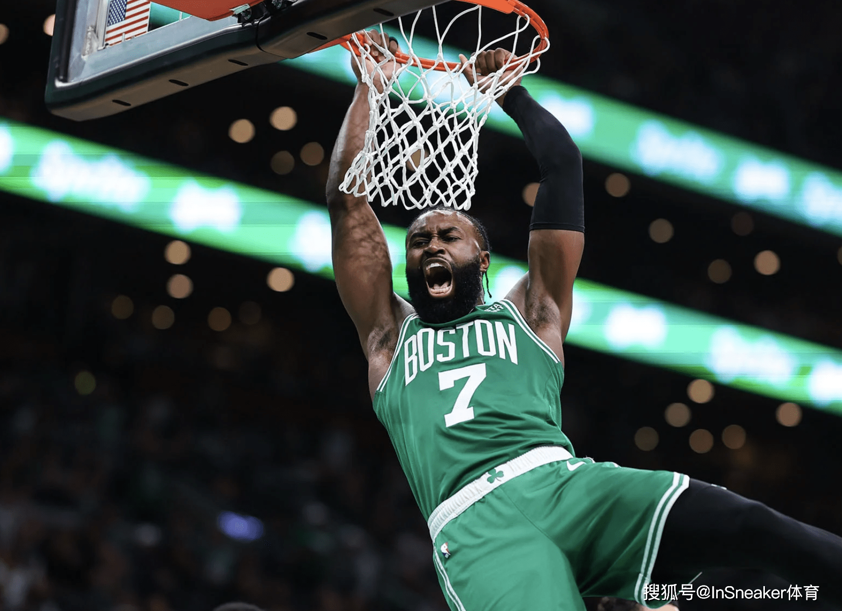 示出独特的 示出独特的