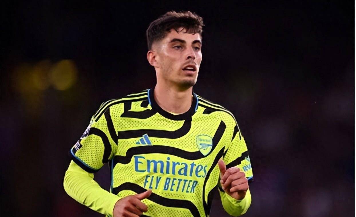 背身列队迎 背身列队迎